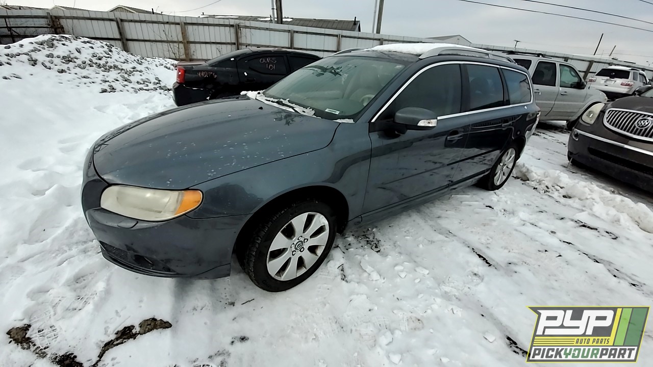 2008 VOLVO V70 available for parts
