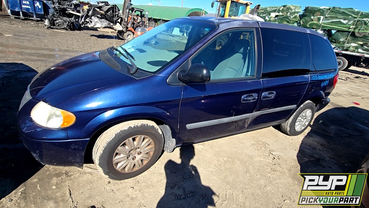 2005 CHRYSLER TOWN & COUNTRY partes disponibles