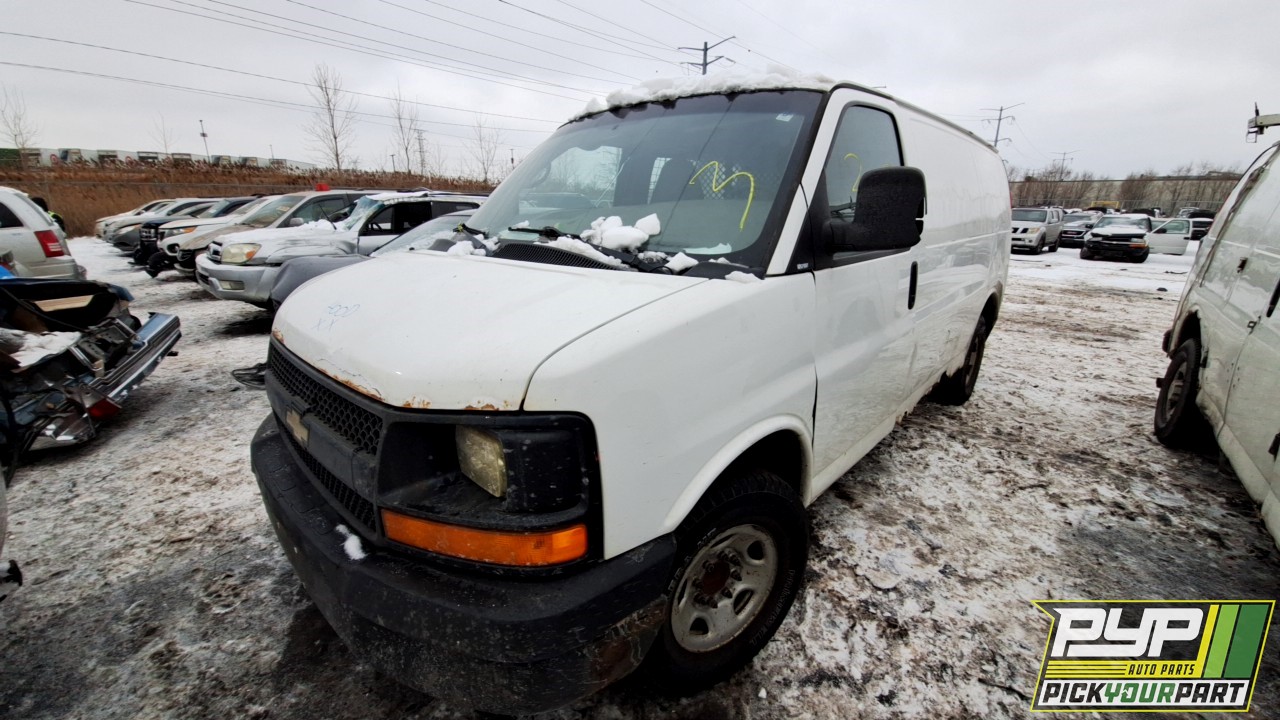 2012 CHEVROLET EXPRESS 2500 partes disponibles
