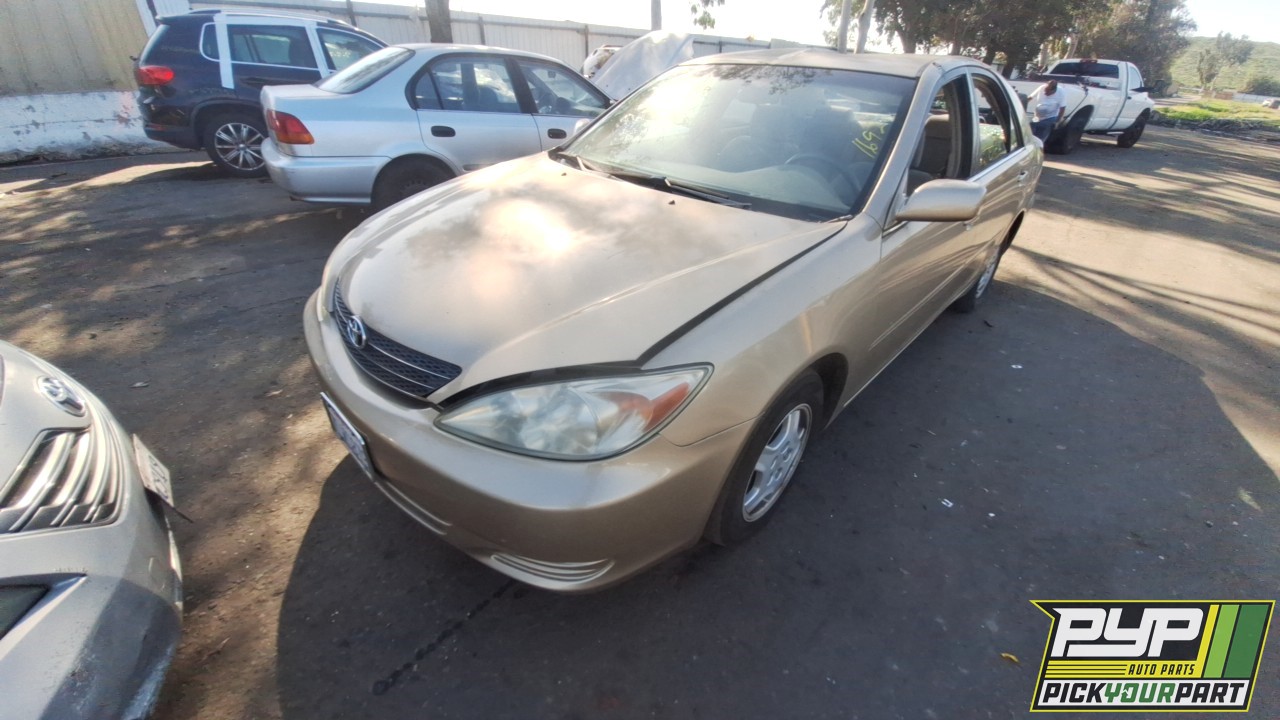 2003 TOYOTA CAMRY partes disponibles