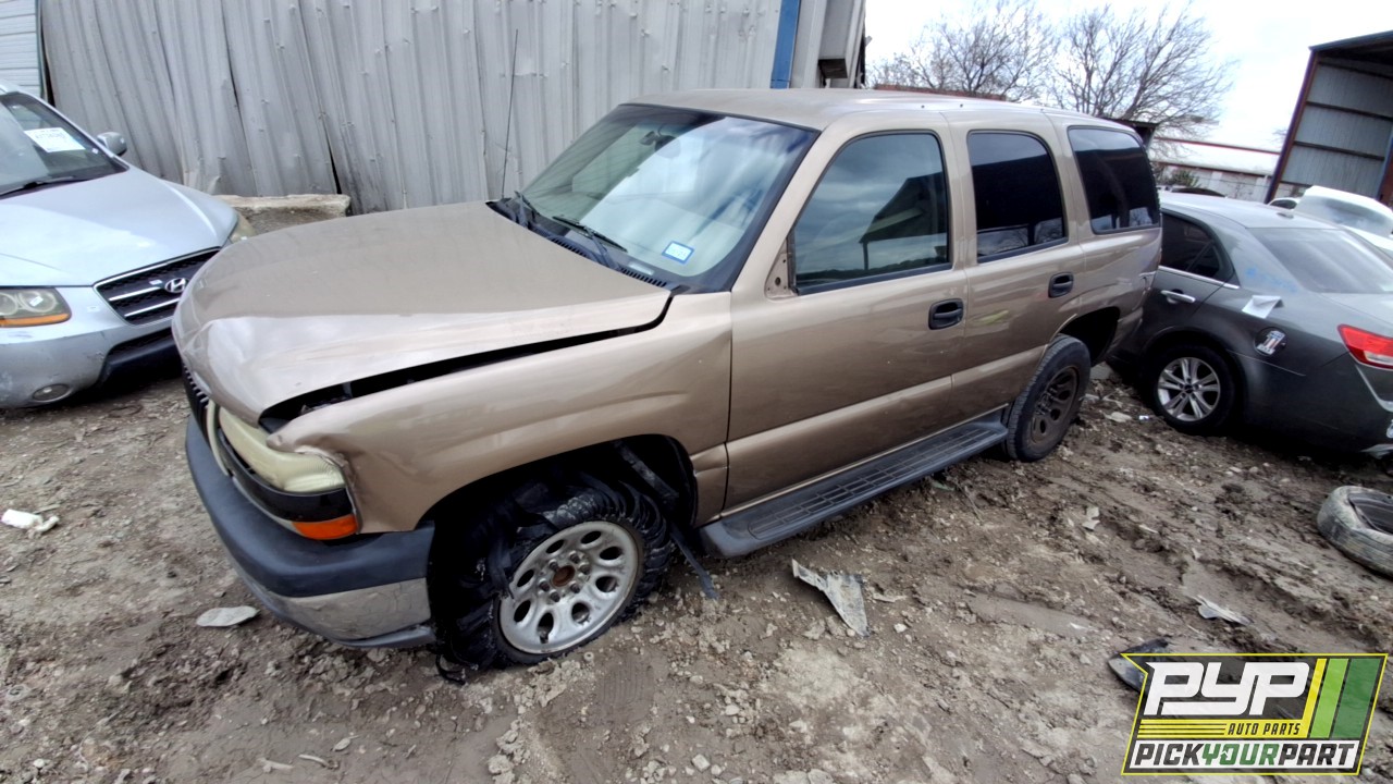 2004 CHEVROLET TAHOE partes disponibles