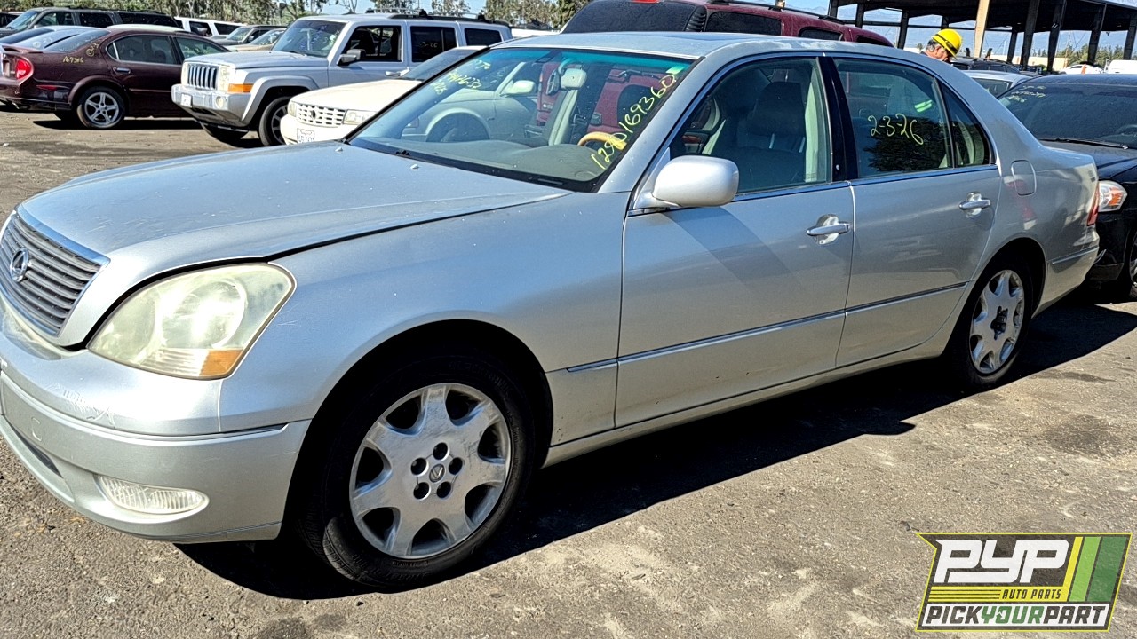 2003 LEXUS LS430 partes disponibles