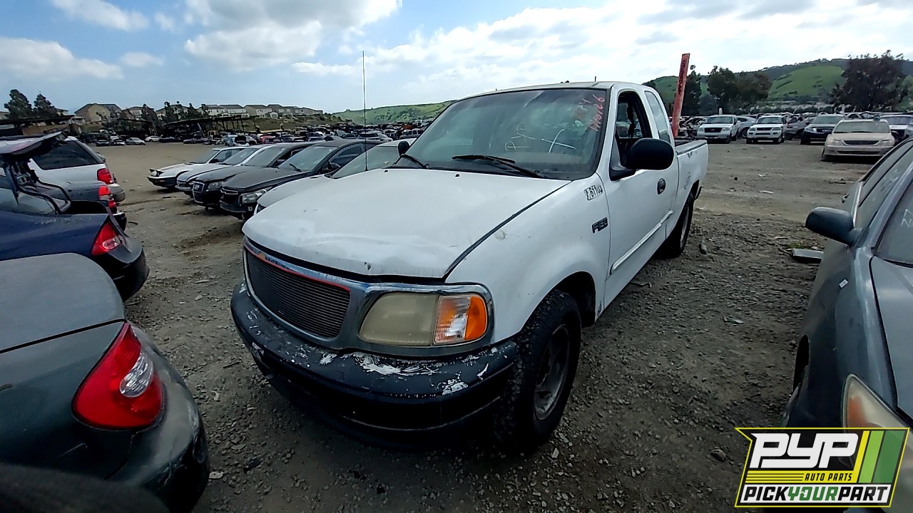 2000 FORD F-150 available for parts