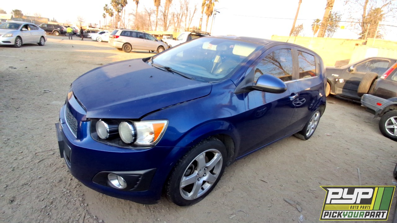 2013 CHEVROLET SONIC partes disponibles
