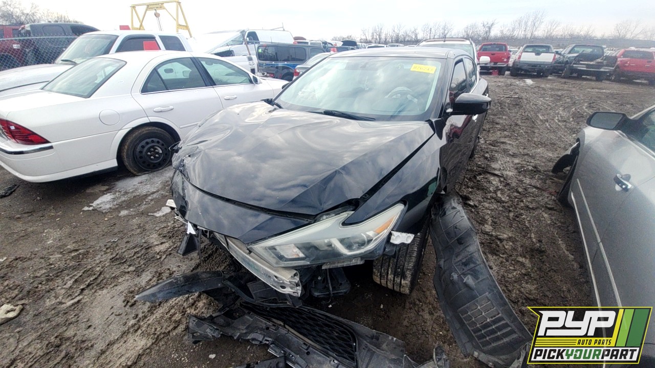 2017 NISSAN MAXIMA partes disponibles