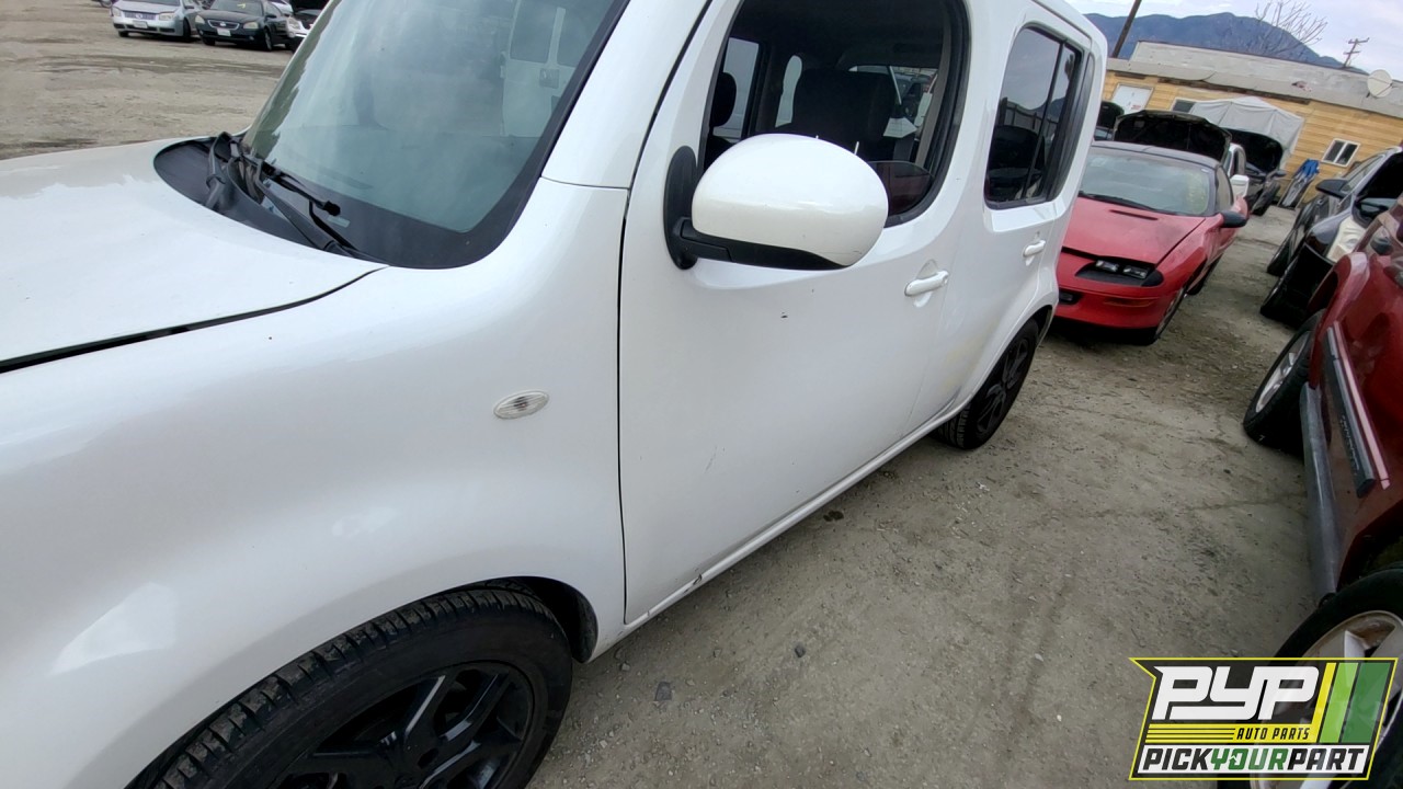 2013 NISSAN CUBE partes disponibles