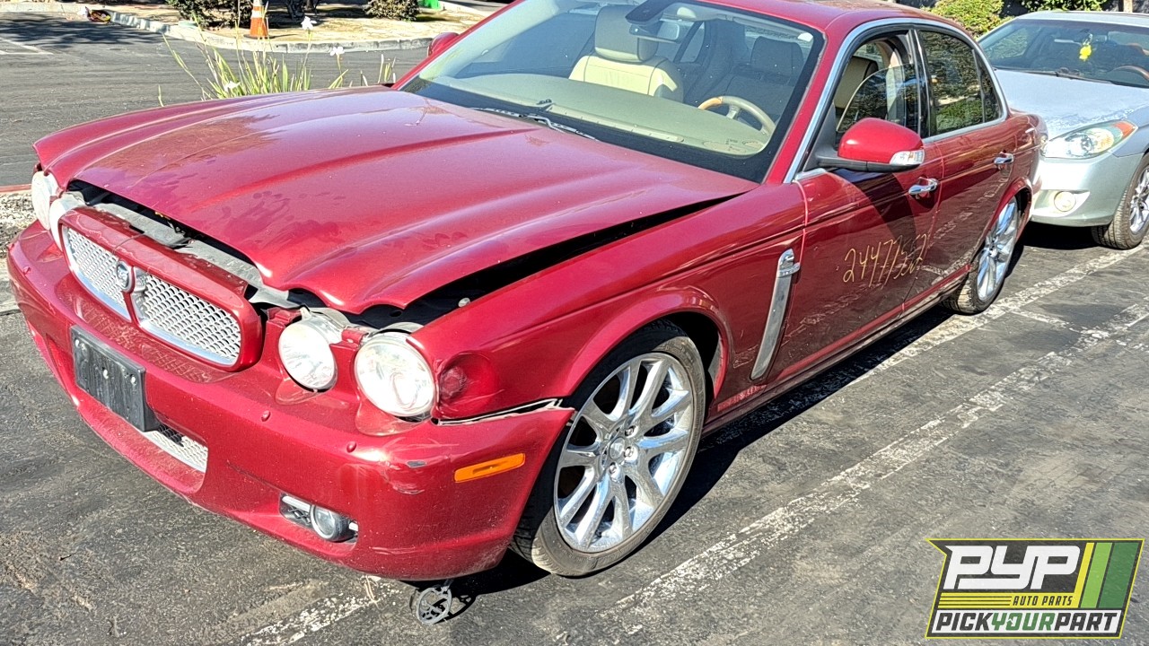 2008 JAGUAR XJ8 partes disponibles
