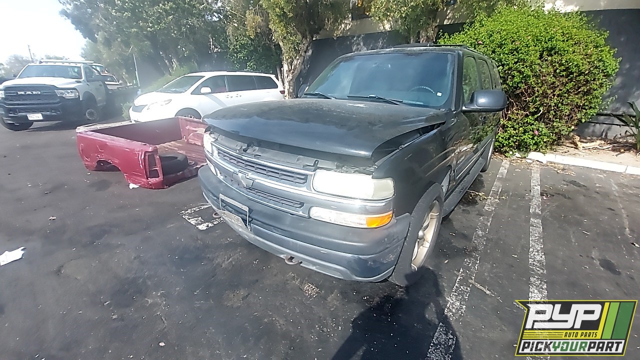 2000 CHEVROLET SUBURBAN 1500 available for parts