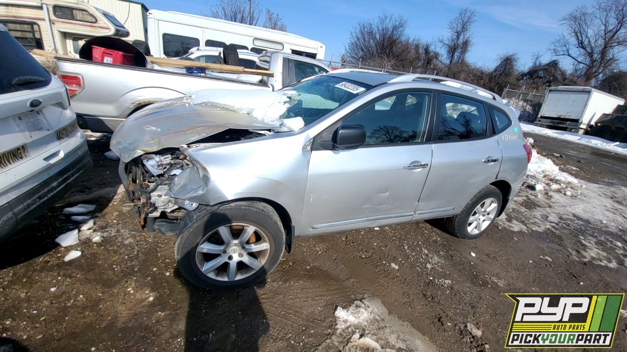 2011 NISSAN ROGUE partes disponibles