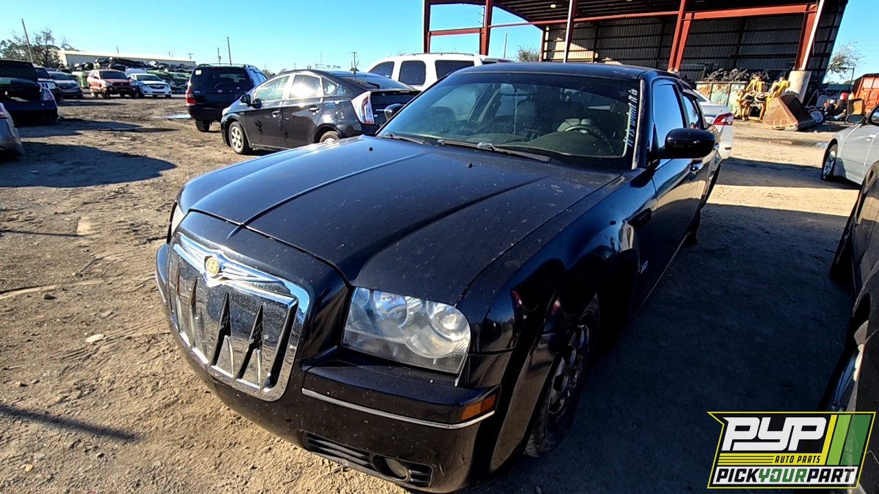 2005 CHRYSLER 300 partes disponibles
