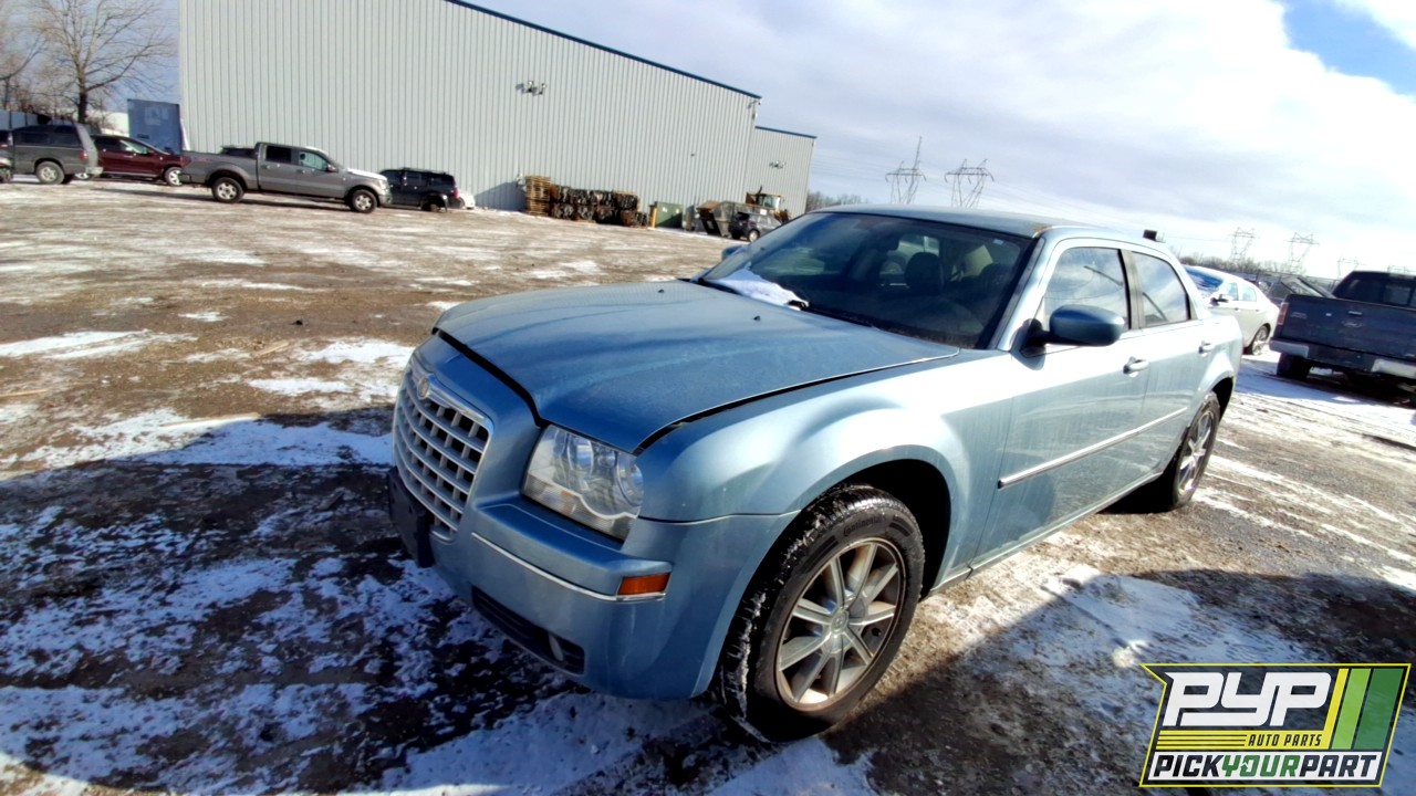 2009 CHRYSLER 300 available for parts