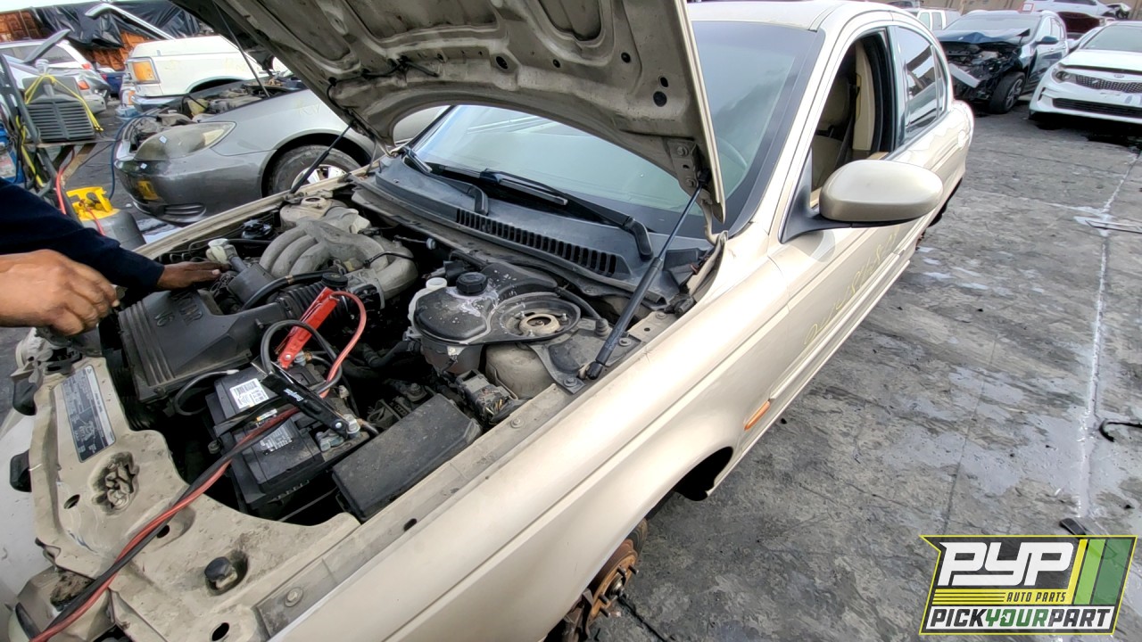 2004 JAGUAR X-TYPE partes disponibles