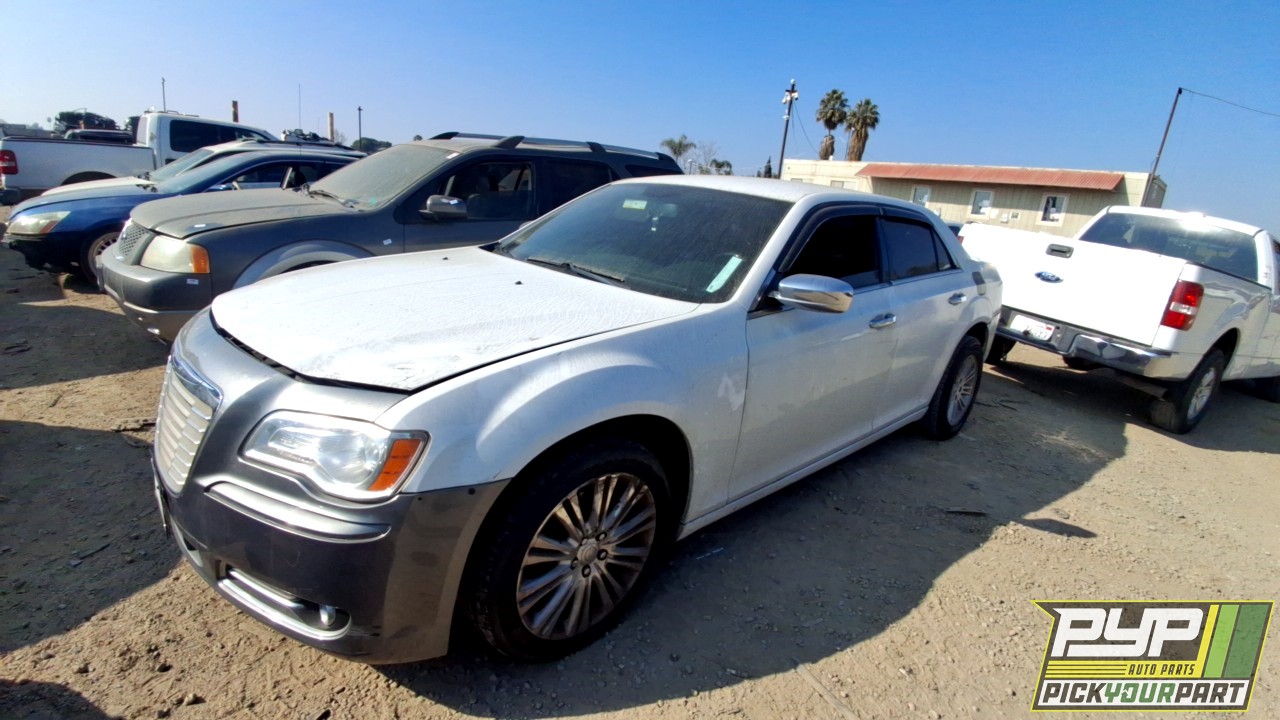 2014 CHRYSLER 300 available for parts