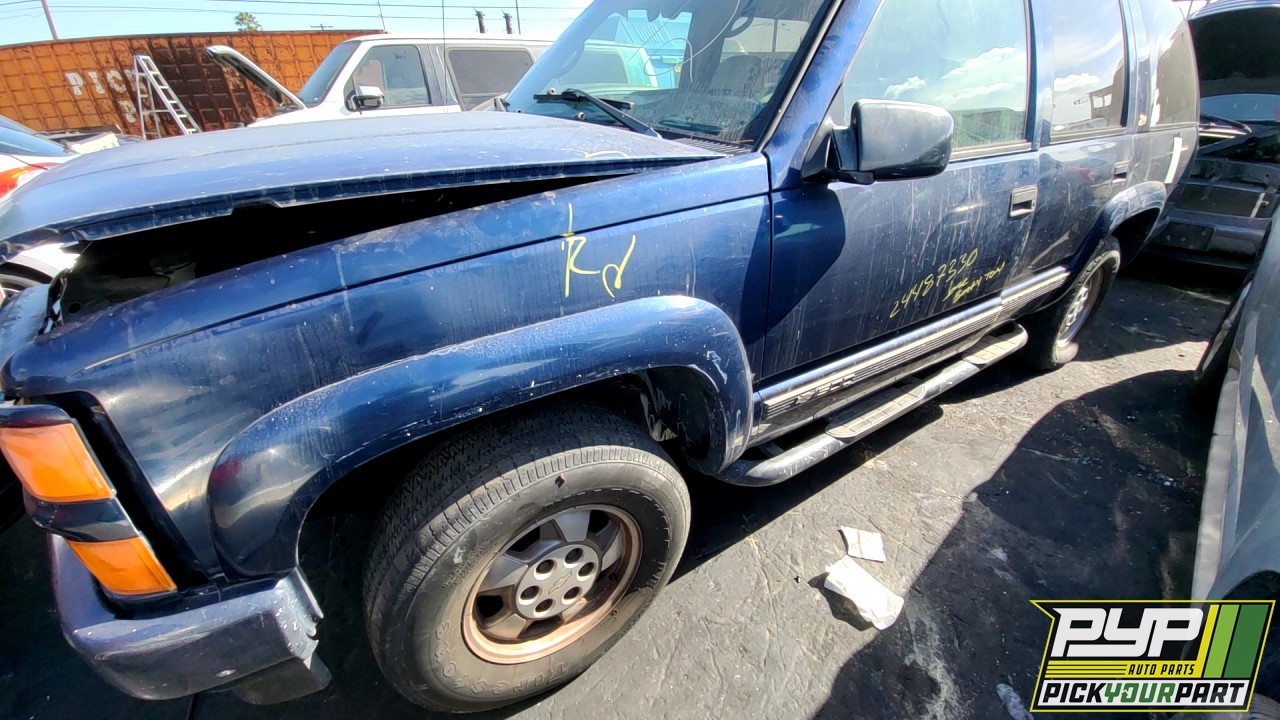 2000 CHEVROLET TAHOE available for parts