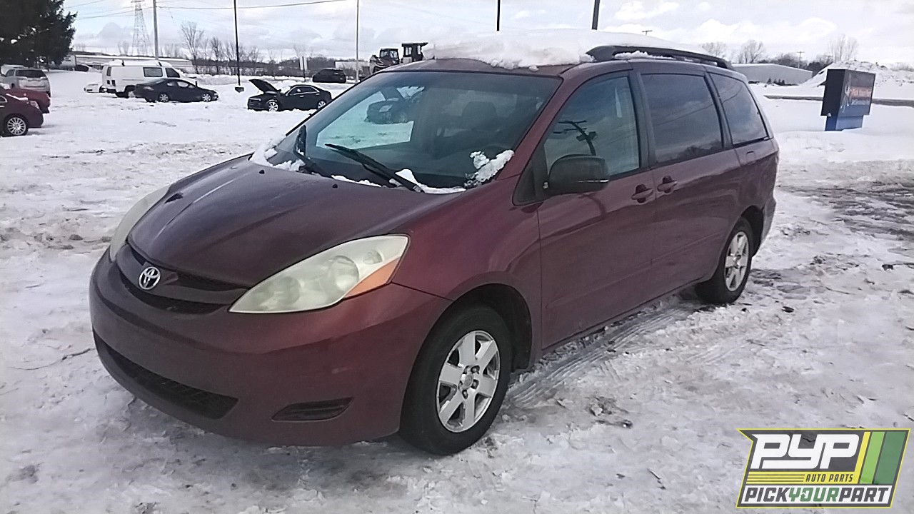 2006 TOYOTA SIENNA partes disponibles