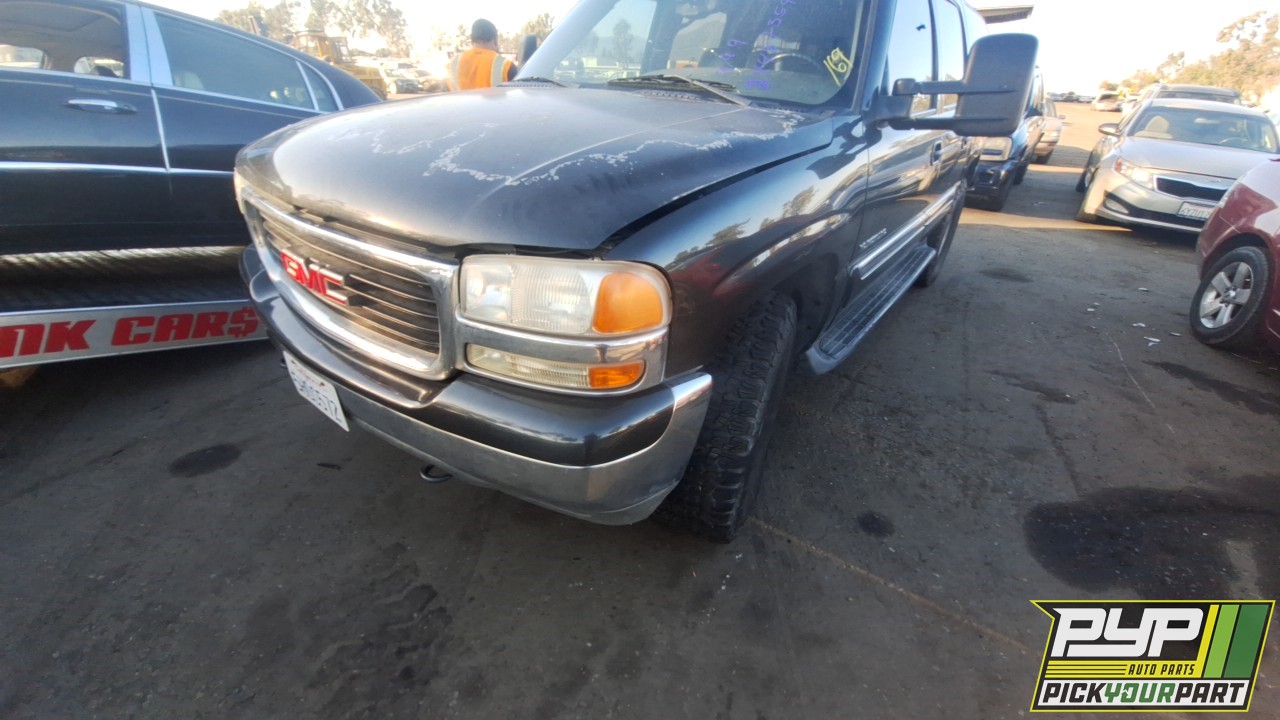 2004 GMC YUKON XL 1500 partes disponibles