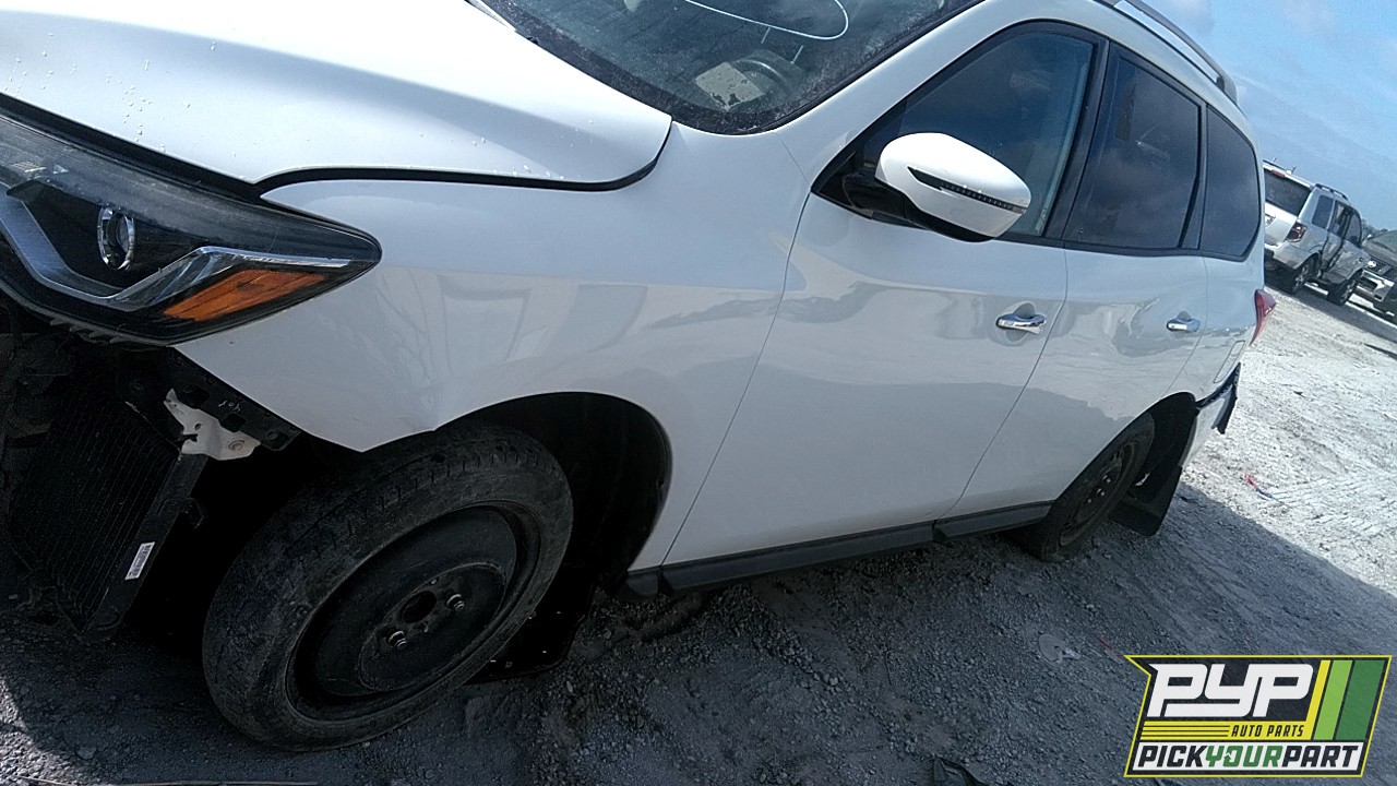 2017 NISSAN PATHFINDER partes disponibles