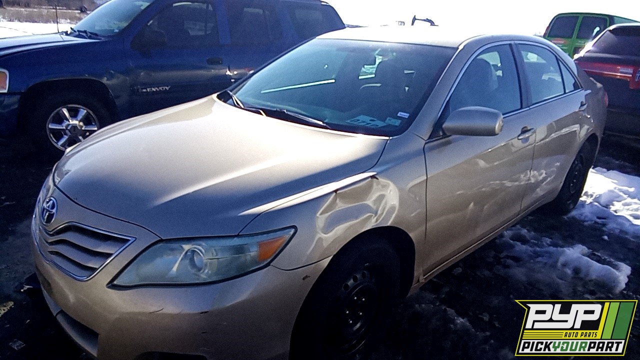2011 TOYOTA CAMRY partes disponibles