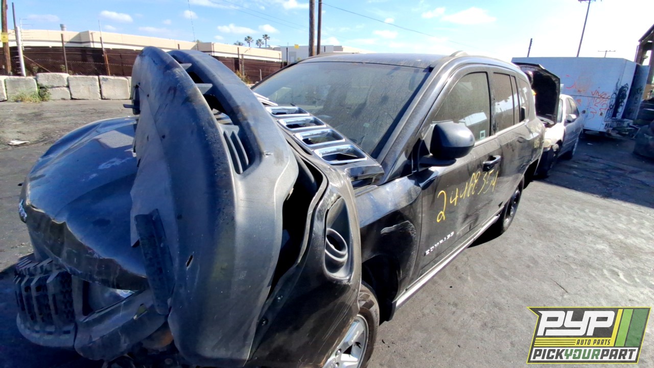 2014 JEEP COMPASS partes disponibles