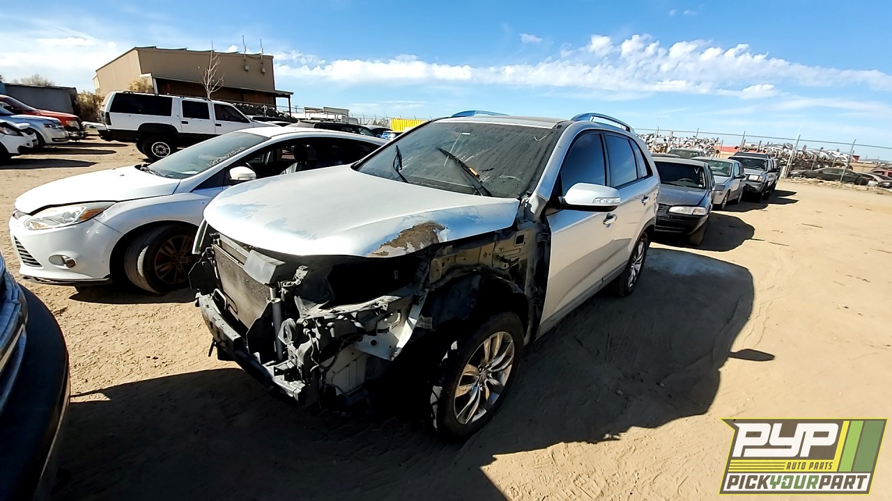 2011 KIA SORENTO available for parts