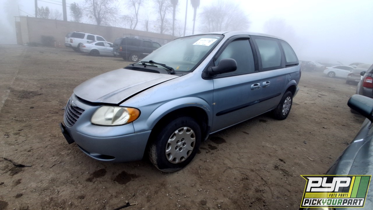2003 CHRYSLER VOYAGER partes disponibles