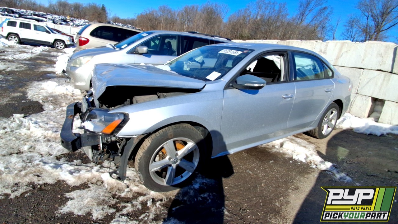 2014 VOLKSWAGEN PASSAT partes disponibles