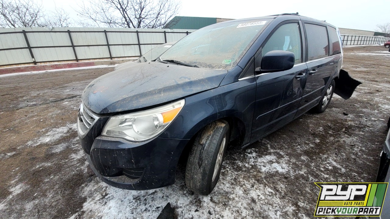 2009 VOLKSWAGEN ROUTAN partes disponibles