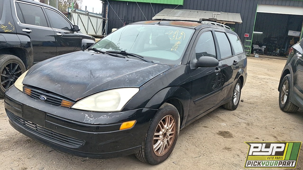 2002 FORD FOCUS available for parts