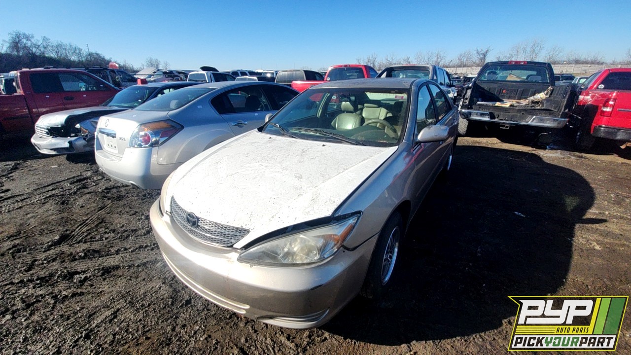 2003 TOYOTA CAMRY partes disponibles