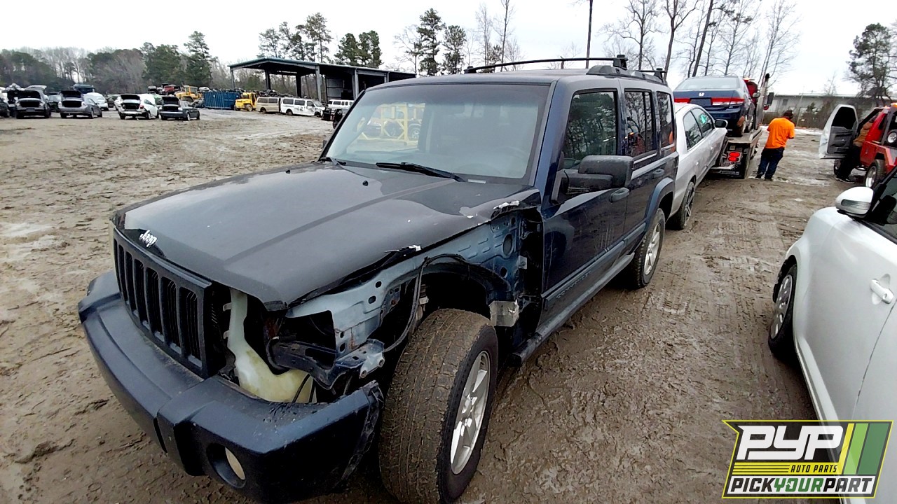 2006 JEEP COMMANDER available for parts