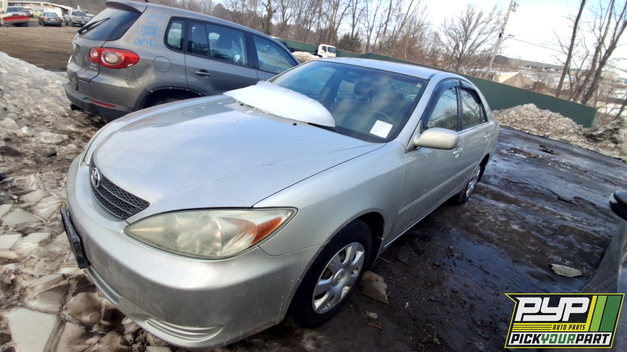 2003 TOYOTA CAMRY partes disponibles