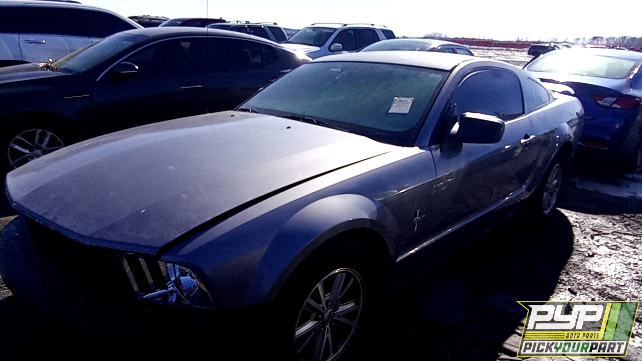 2006 FORD MUSTANG available for parts