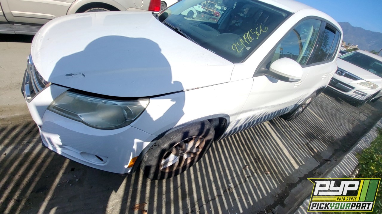 2011 VOLKSWAGEN TIGUAN partes disponibles