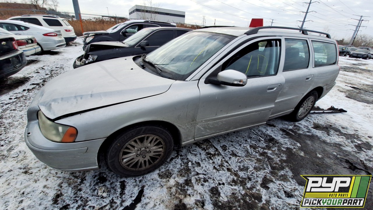 2007 VOLVO V70 partes disponibles
