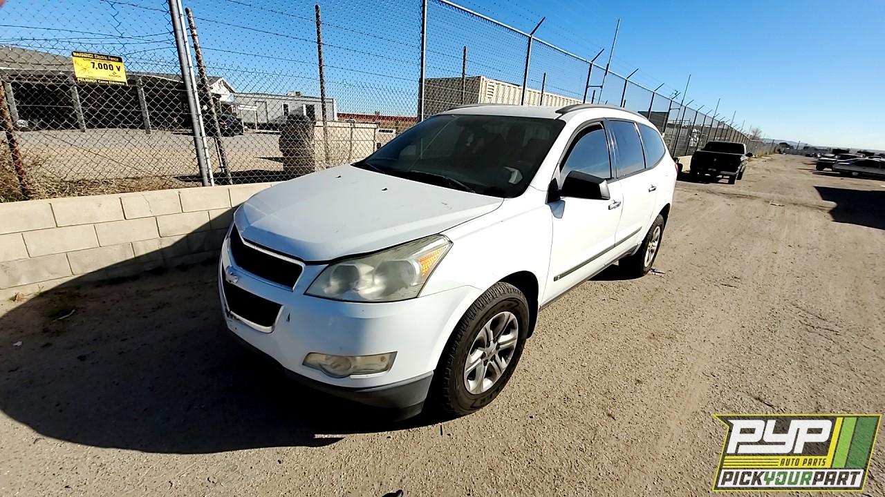 2009 CHEVROLET TRAVERSE available for parts