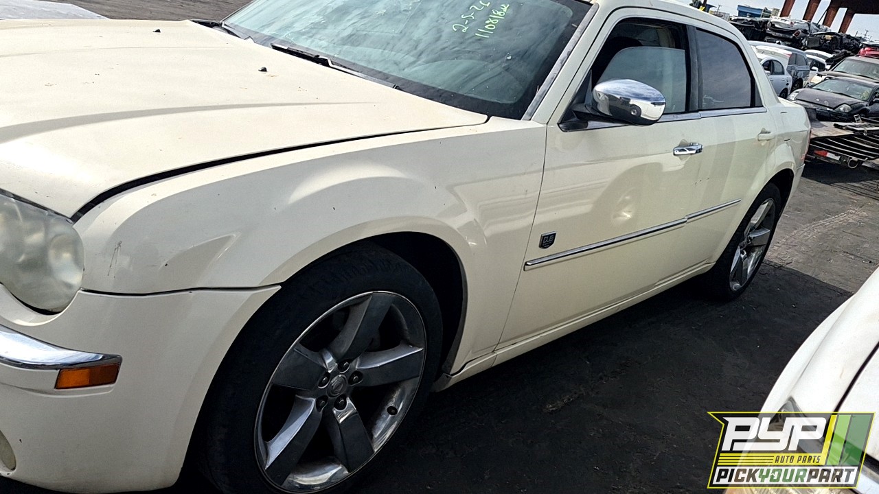 2008 CHRYSLER 300 partes disponibles