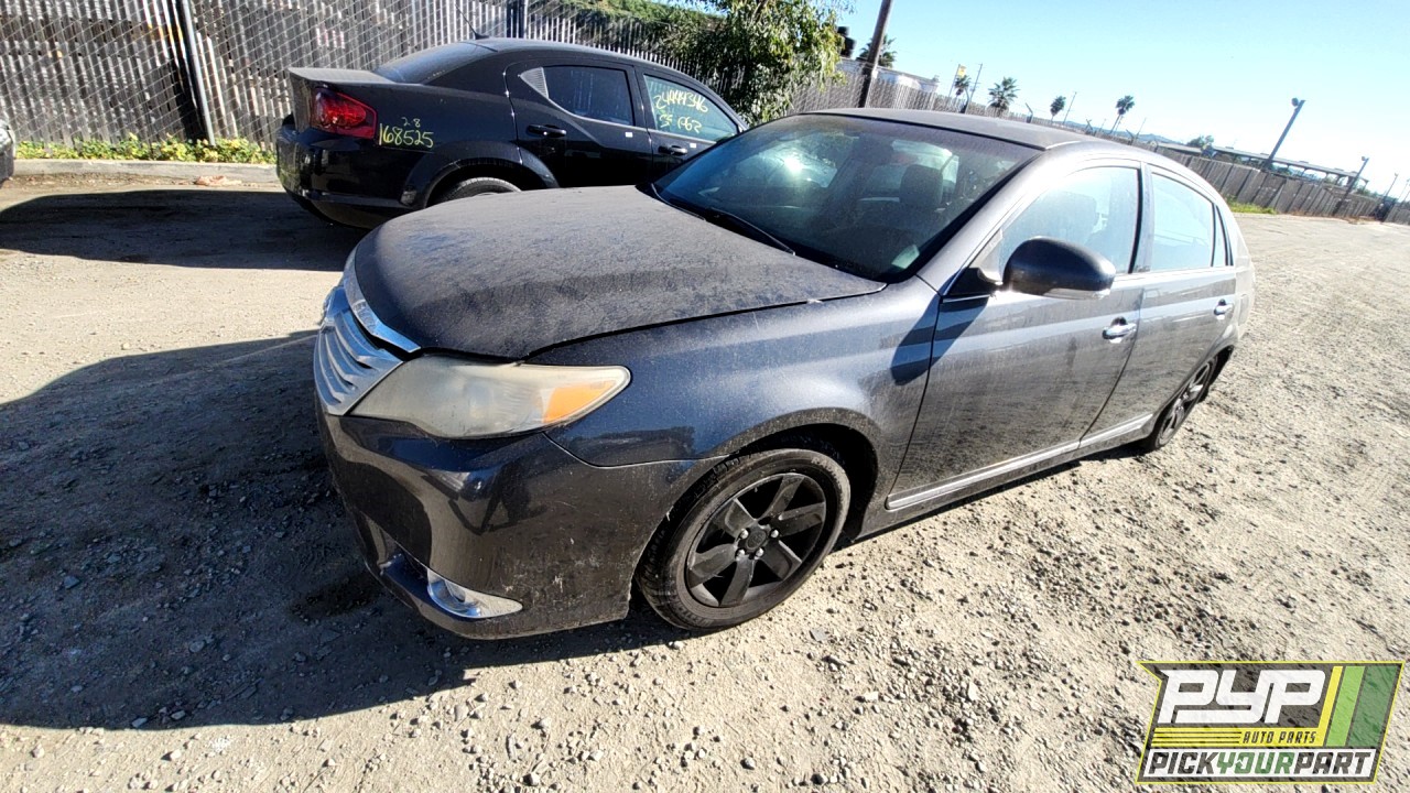 2011 TOYOTA AVALON partes disponibles