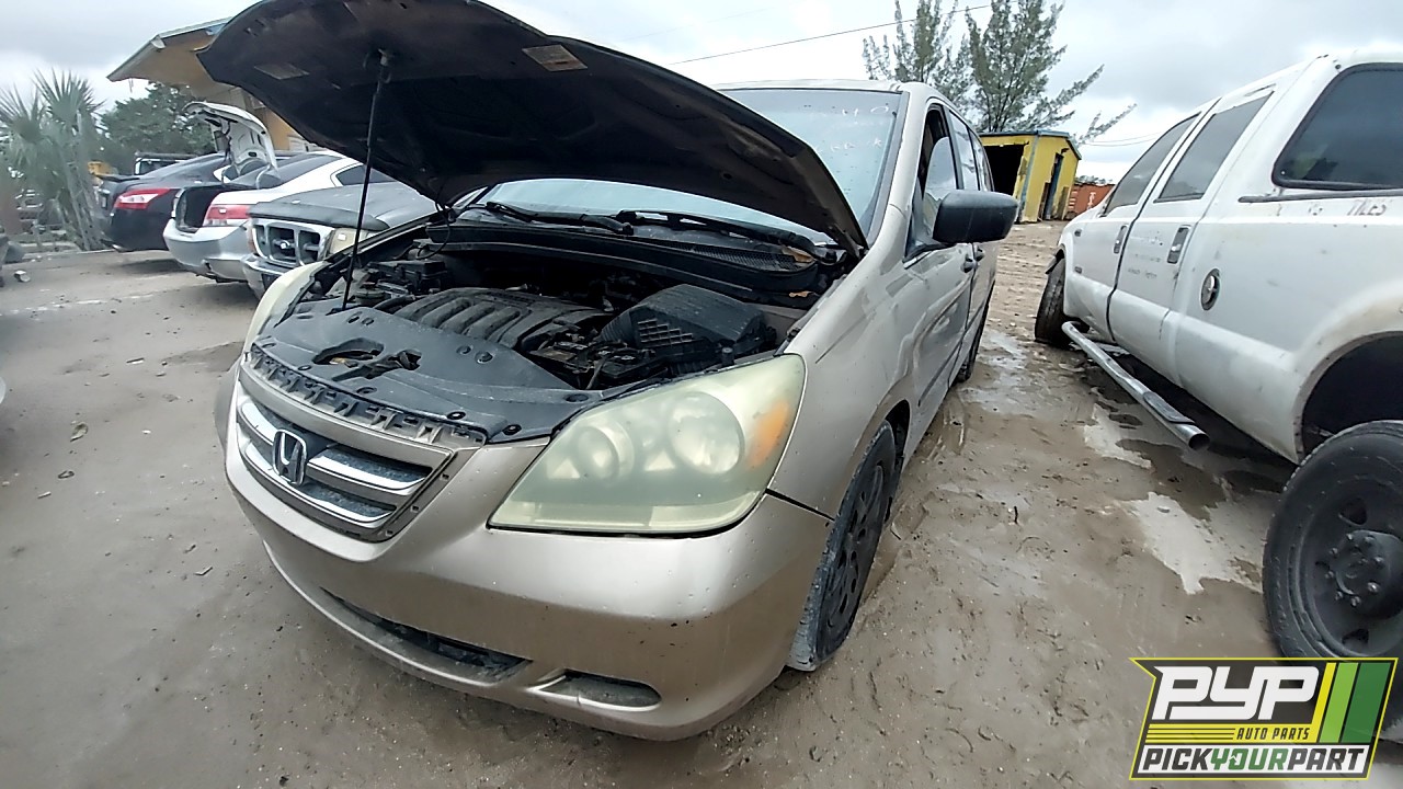 2006 HONDA ODYSSEY available for parts