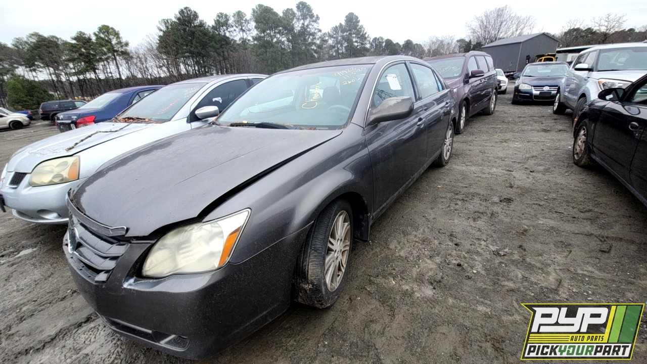 2006 TOYOTA AVALON available for parts