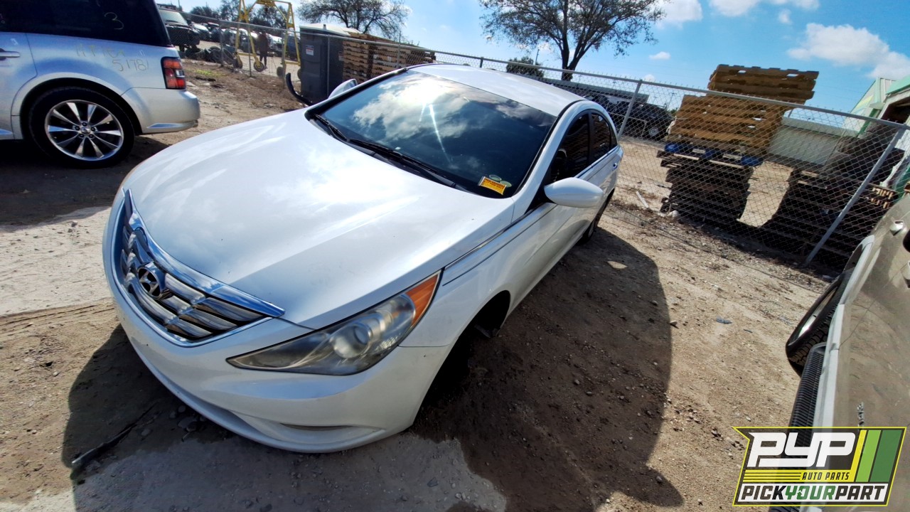 2011 HYUNDAI SONATA available for parts