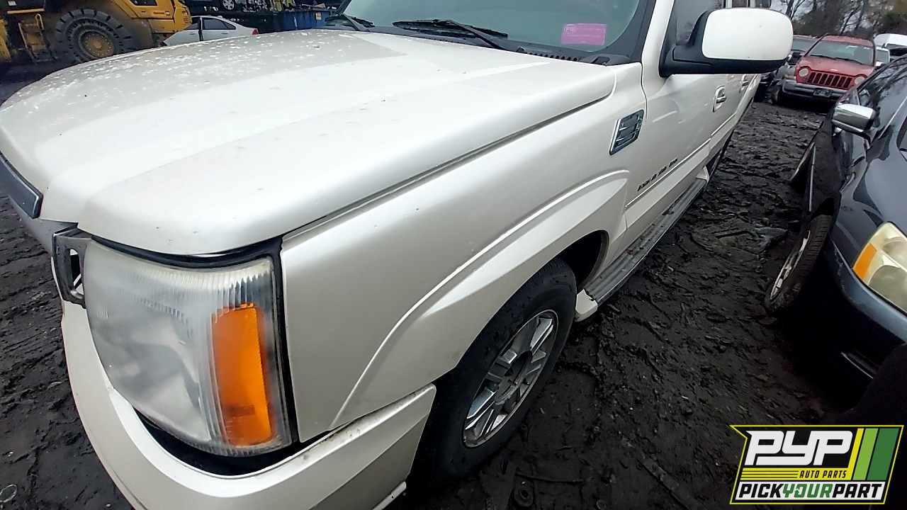 2005 CADILLAC ESCALADE ESV partes disponibles