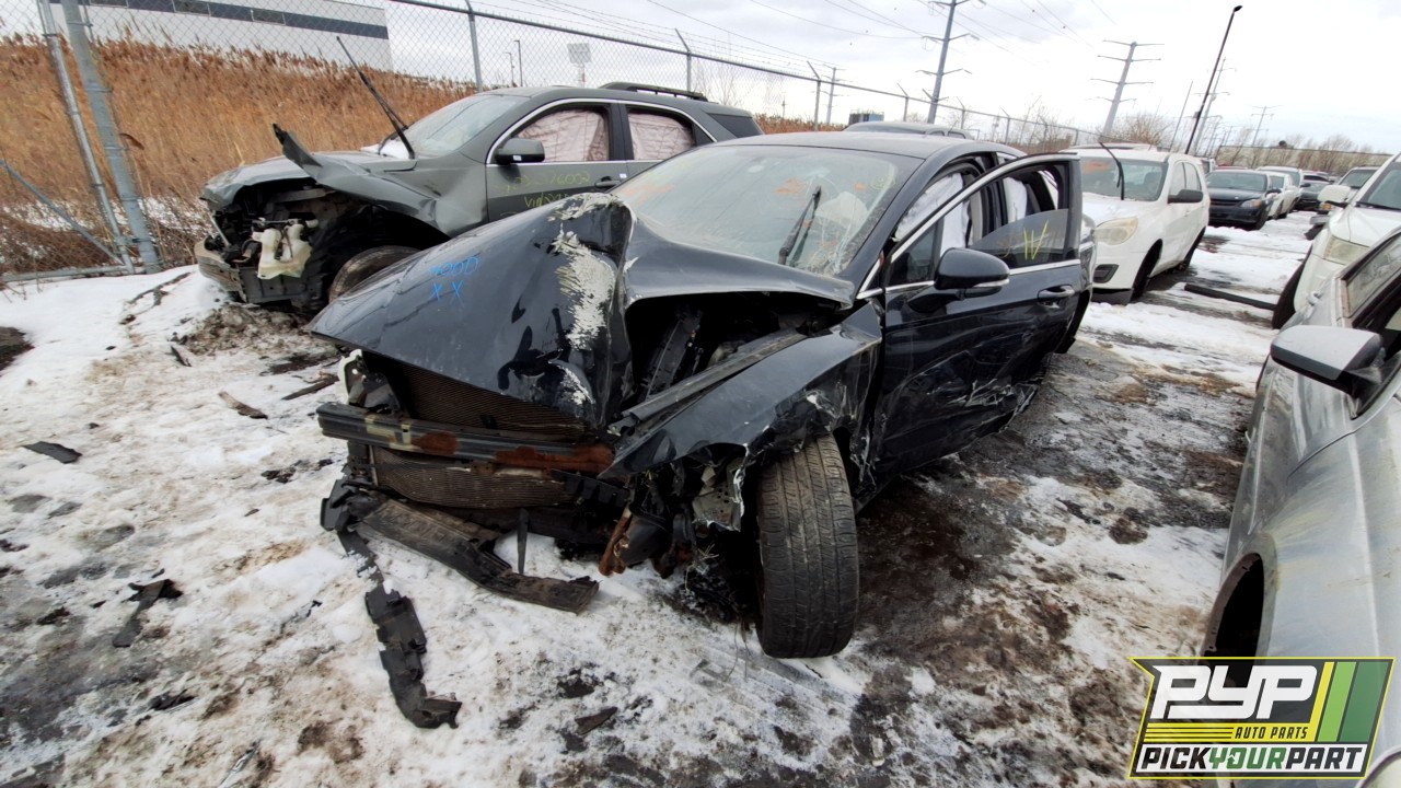 2015 FORD FUSION partes disponibles