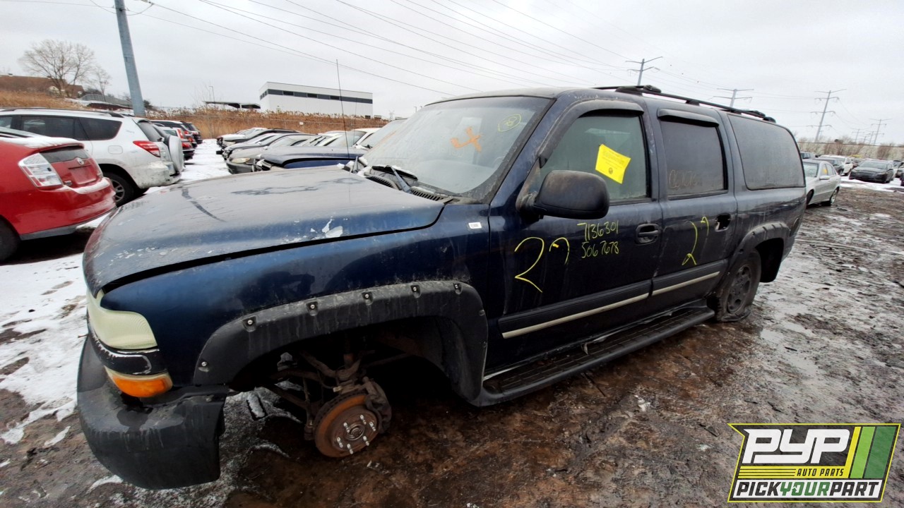 2004 CHEVROLET SUBURBAN 1500 partes disponibles