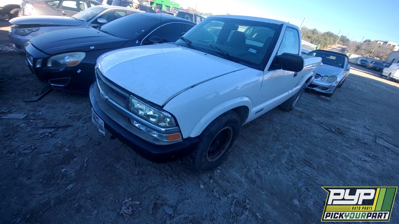 2002 CHEVROLET S10 partes disponibles