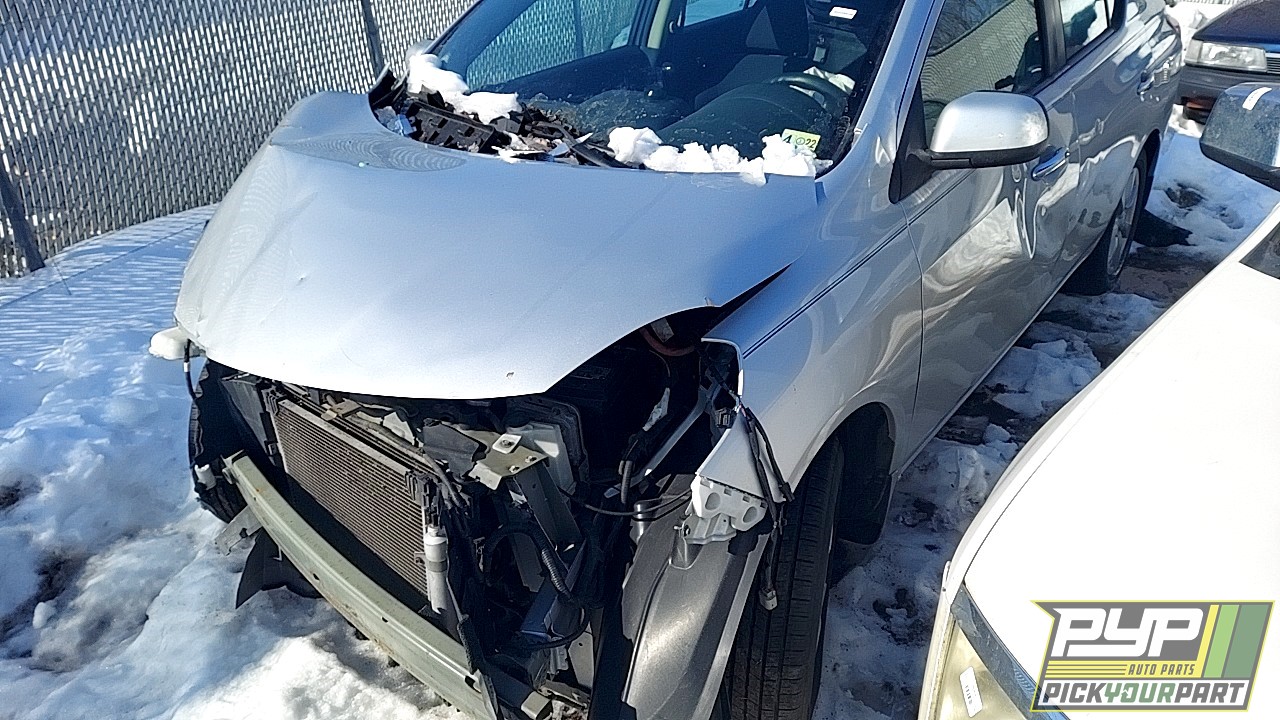 2012 NISSAN VERSA partes disponibles