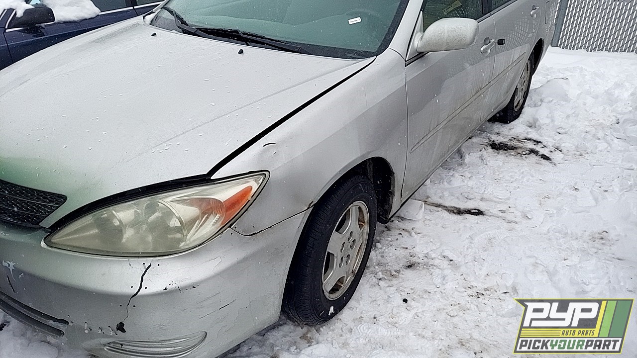 2003 TOYOTA CAMRY partes disponibles