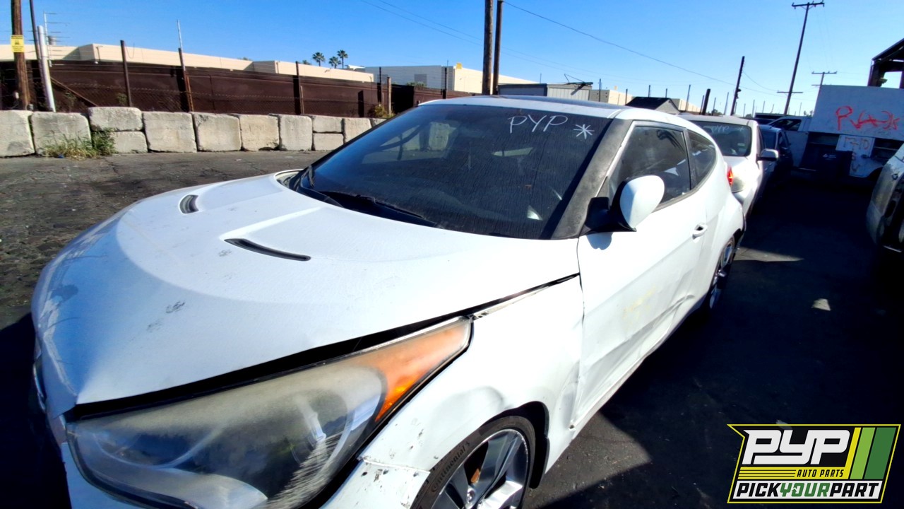 2012 HYUNDAI VELOSTER partes disponibles