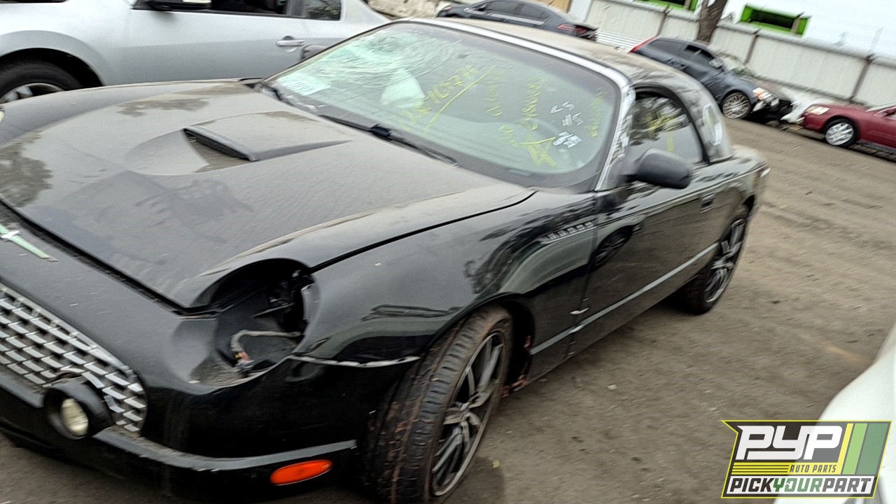 2002 FORD THUNDERBIRD partes disponibles