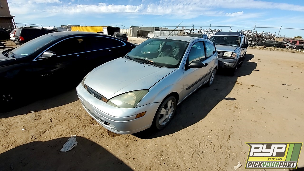 2003 FORD FOCUS available for parts