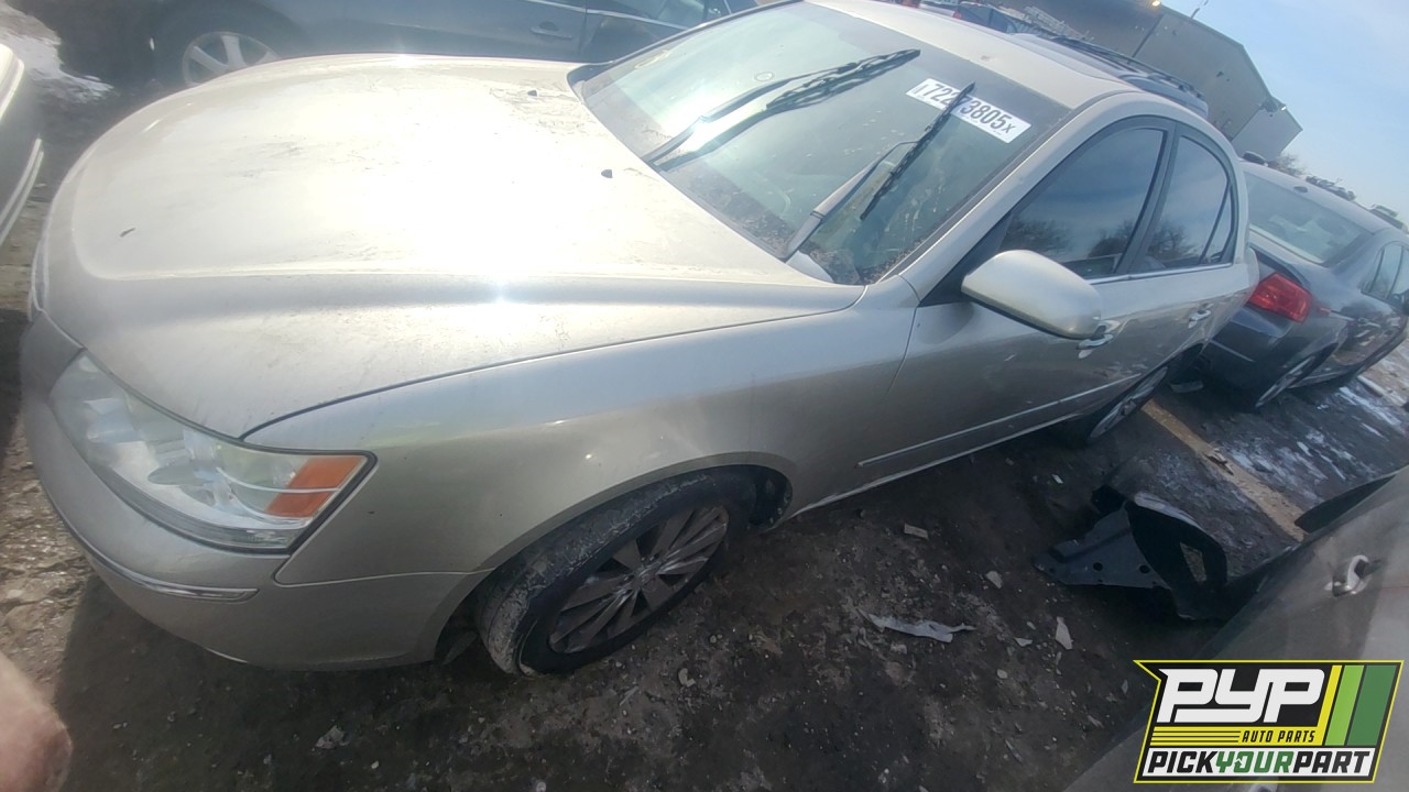 2010 HYUNDAI SONATA available for parts